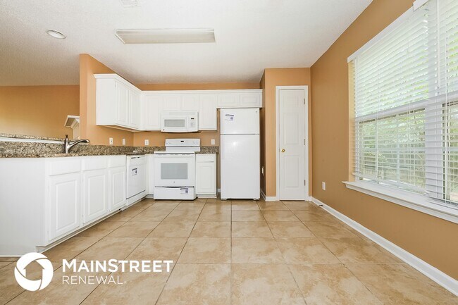 Building Photo - 203 London Dr