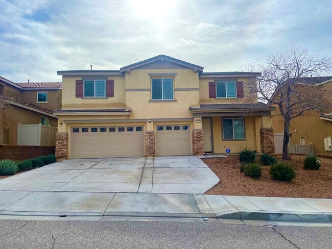 Foto del edificio - 15775 Barrel Cactus Ln