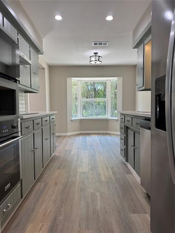 Building Photo - 622 Mink Dr