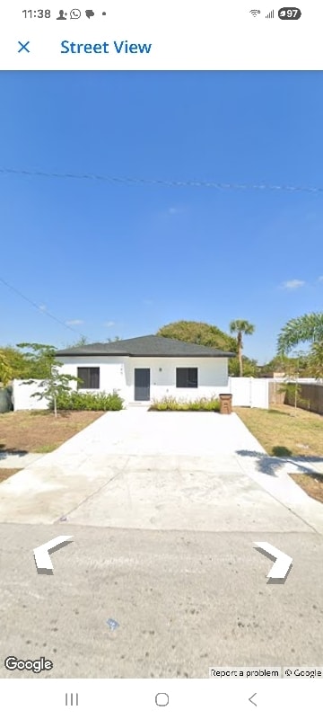 Photo - 167 SW 3rd St House