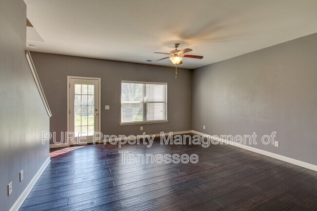 Building Photo - 735 Tulip Grove Road