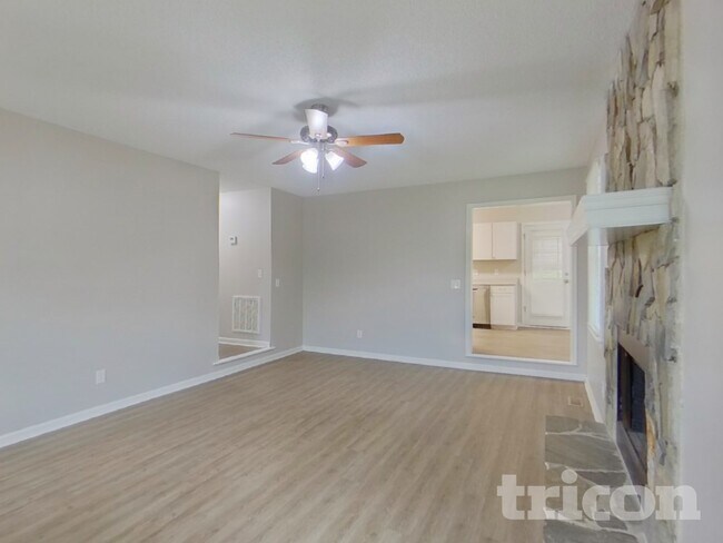 Foto del edificio - 204 Kemsing Rd