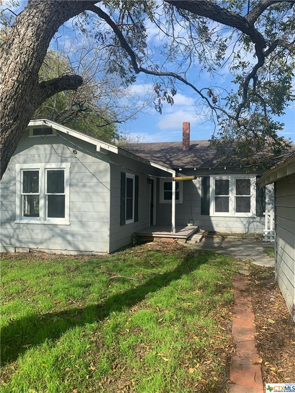 Building Photo - 309 Old San Antonio Rd