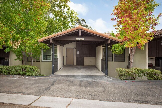 Foto del edificio - Completely Renovated 2 Bedroom / 1.5 Bath ...