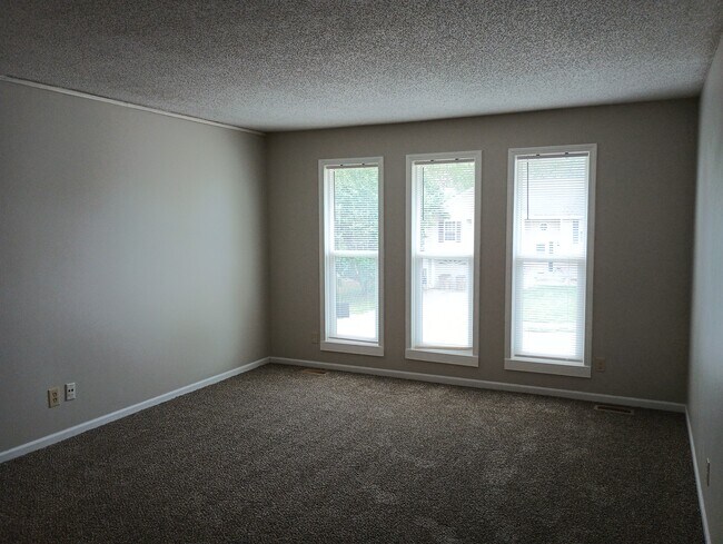 Foto del edificio - 1122 Ridgeway Dr