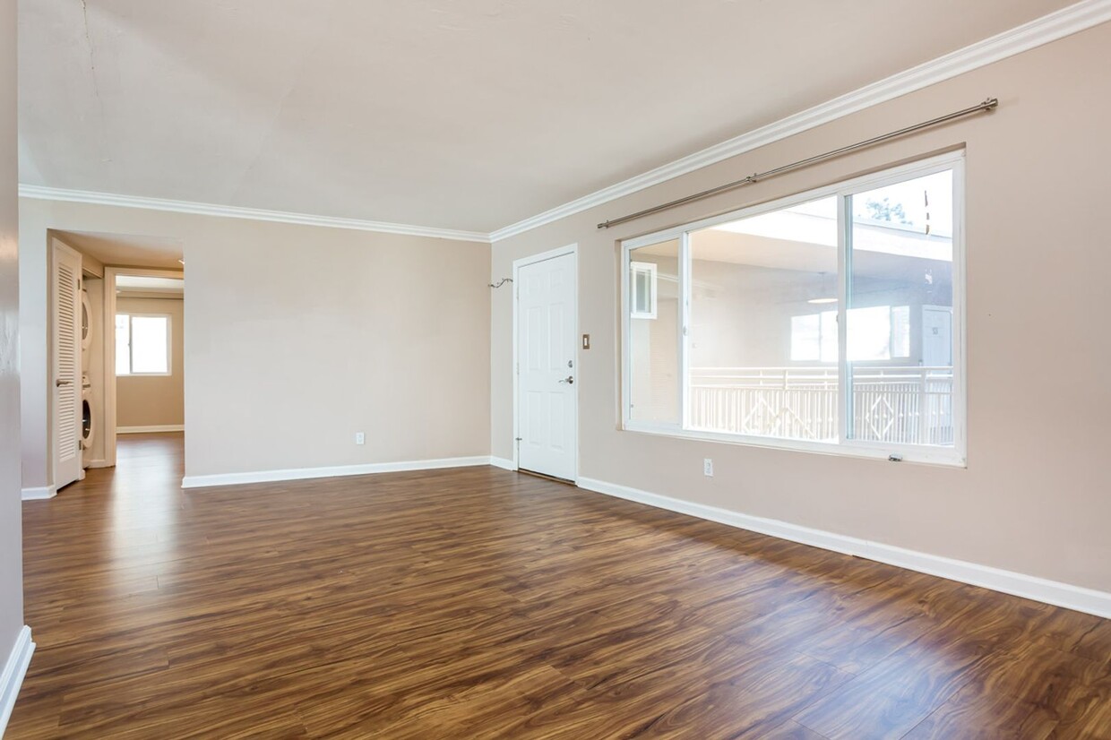 Foto principal - Cute Condo in College Area!