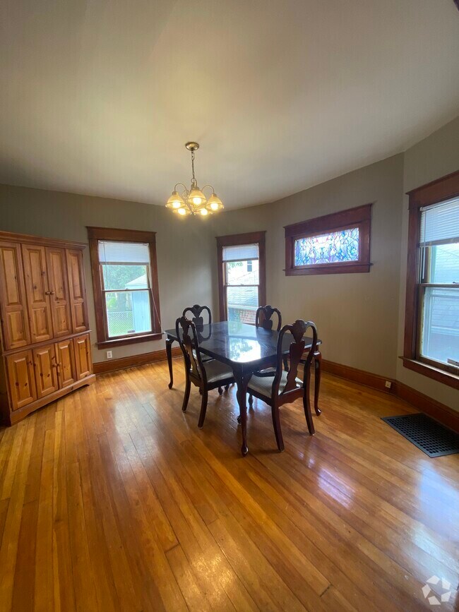 Apartments For Rent in Moline, IL 82 Rentals