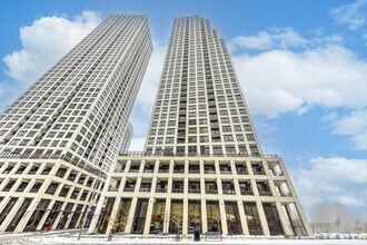 Building Photo - 36-2036 Elm Dr