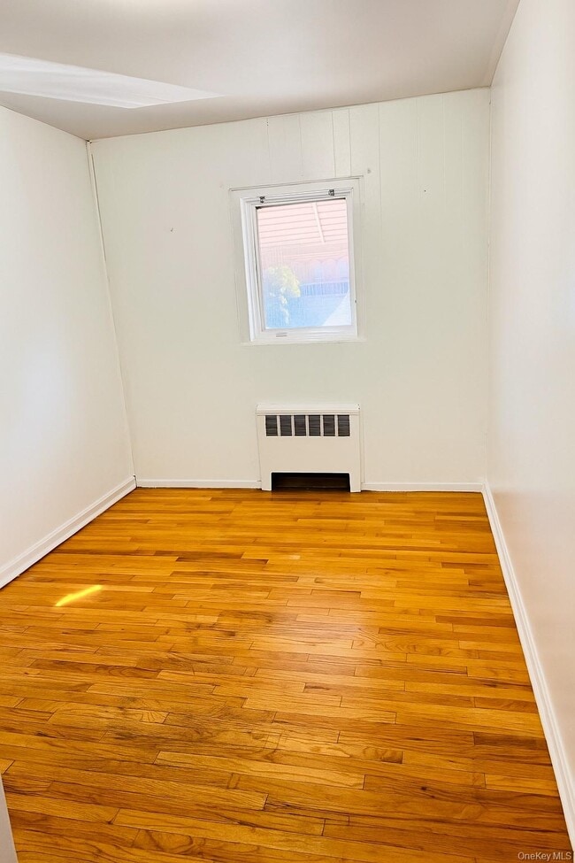 Foto del edificio - 4101 Barnes Ave