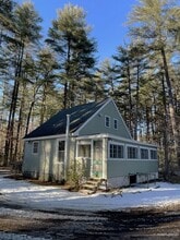 Building Photo - 71 Pequot Rd