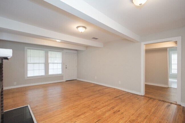 Foto del edificio - 116 N 14th St