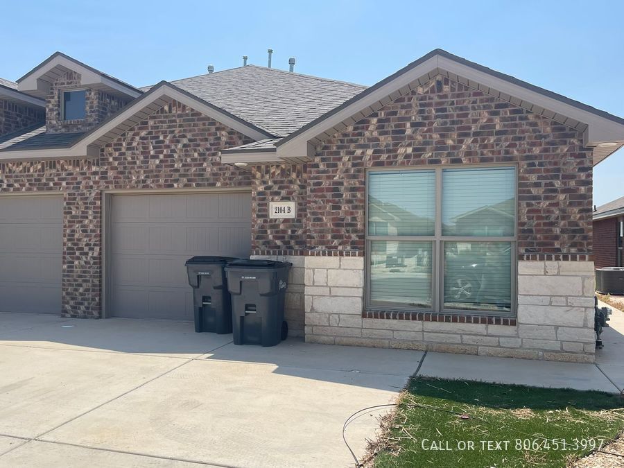 Foto principal - 2104 Langford Ave