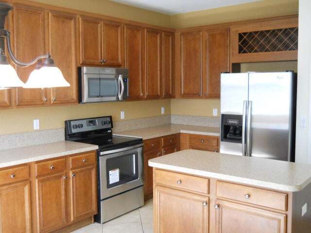 Foto del edificio - 1579 Newhaven Point Ln