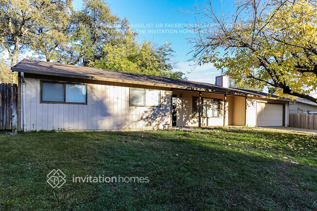 Foto del edificio - 4415 Patterson Dr