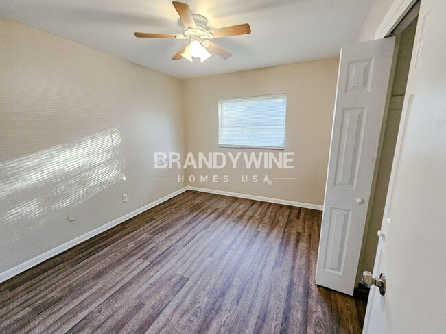 Building Photo - 318 Terrace Dr