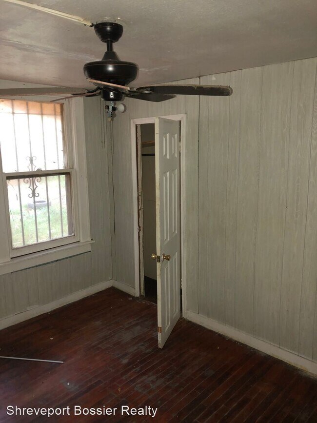 Building Photo - 3 br, 1 bath House - 522 Argyle St