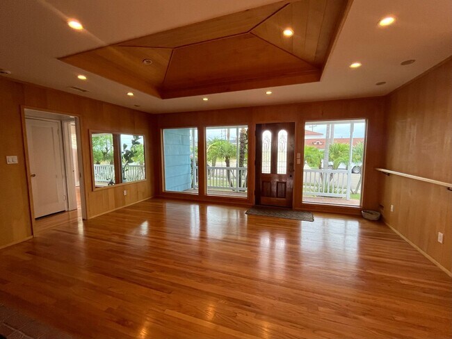 Foto del edificio - A Feel-Good Home Amongst Leafy Serenity ~ ...