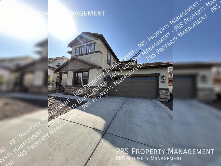 Building Photo - 1129 E Park Ave