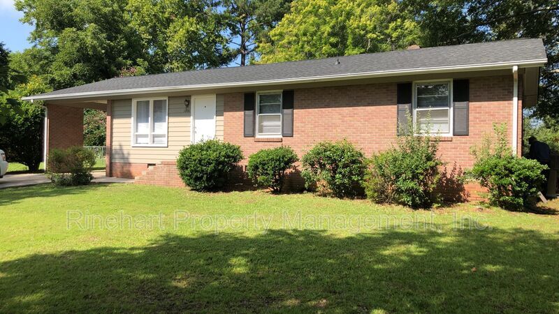 Foto principal - 1006 Clarkson St