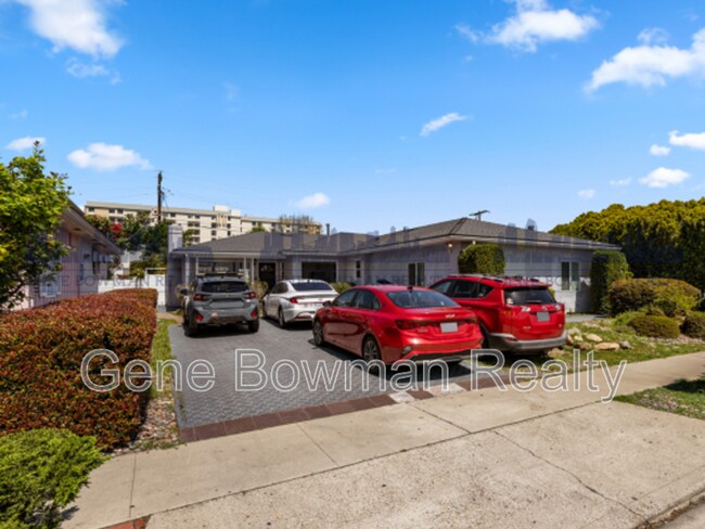 Foto del edificio - 5522 Dorothy Dr