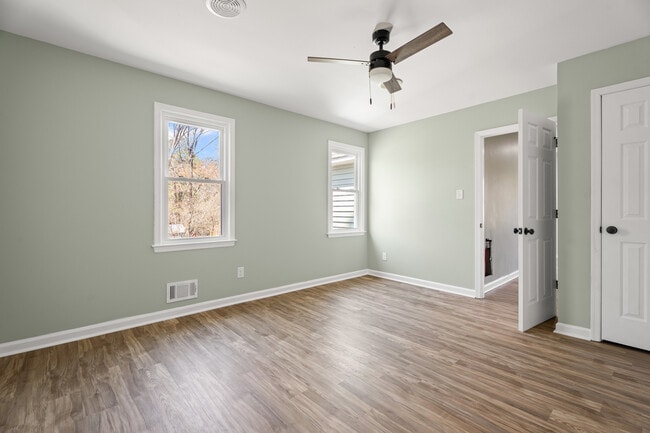 Building Photo - 11101 Timonium Dr