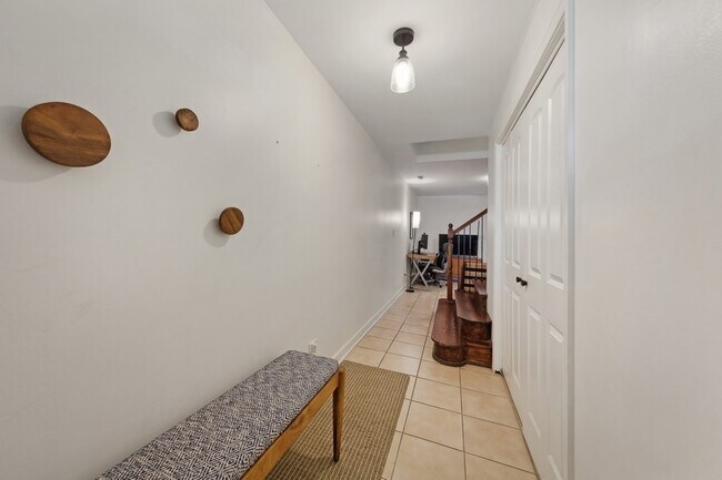 Foto del edificio - 745 N Wood St