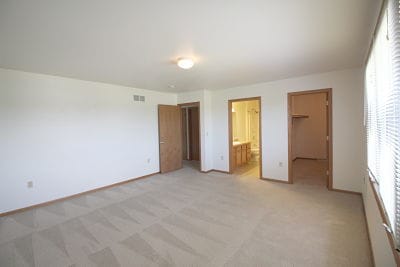 Building Photo - 914 Wesley Dr