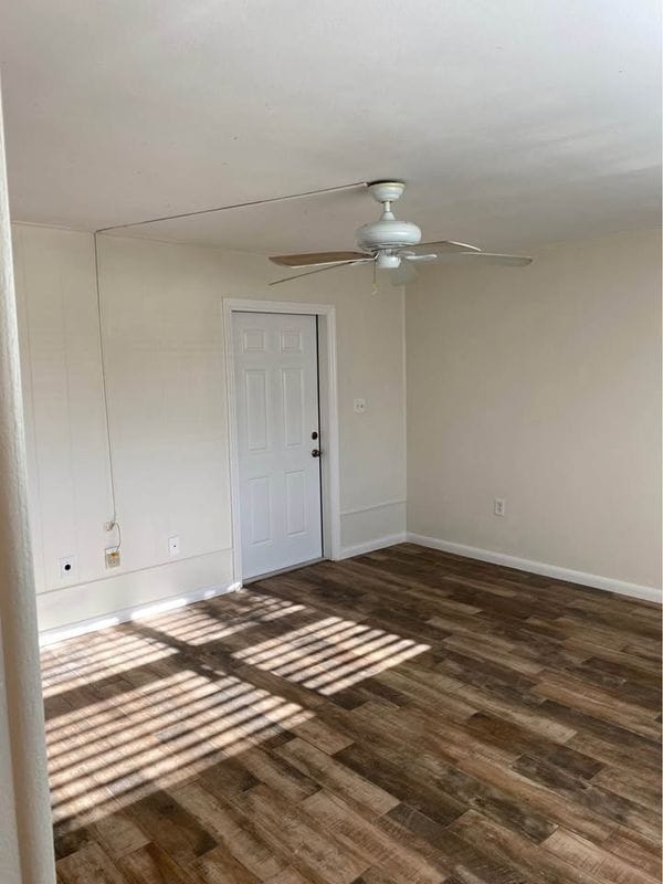 Building Photo - 5105 Atlantic Ct