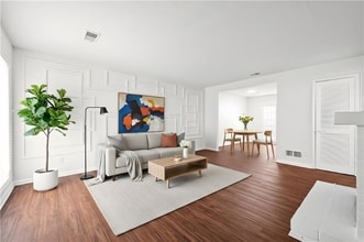 Building Photo - 151 Old Ferry Way