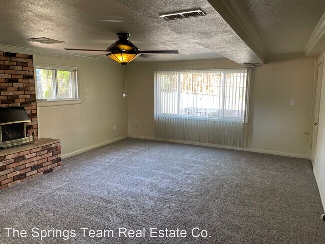 Foto del edificio - 2 br, 1.5 bath House - 36A E Old Broadmoor...