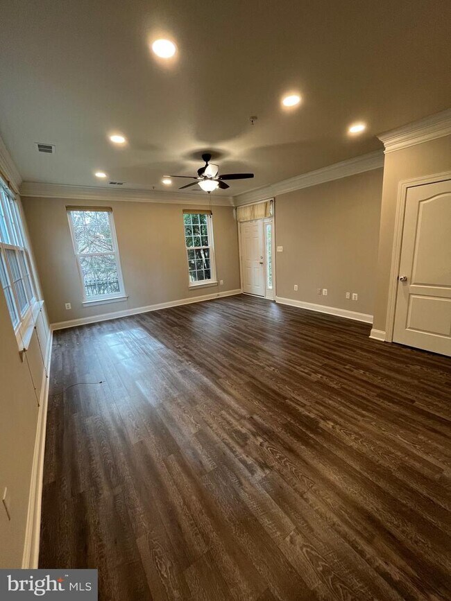 Building Photo - 87 Swanton Ln