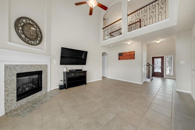 Building Photo - 20230 Galena Falls Dr