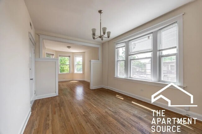 Foto del edificio - 2814 N Troy St