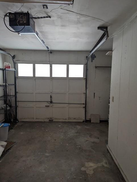 Building Photo - 4205 N Nicklas Ave