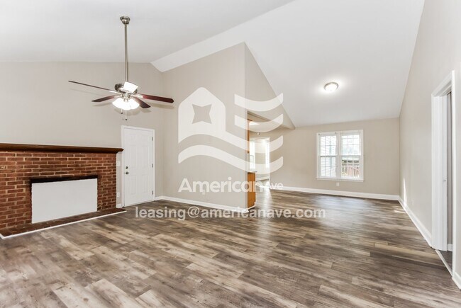 Building Photo - 325 Greensprings Dr