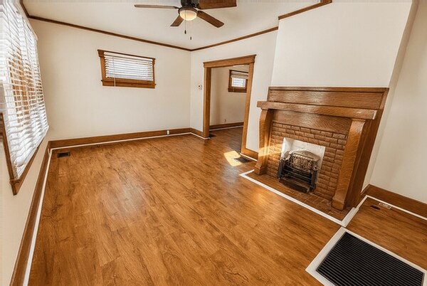 Foto del edificio - 1214 Carlisle Ave