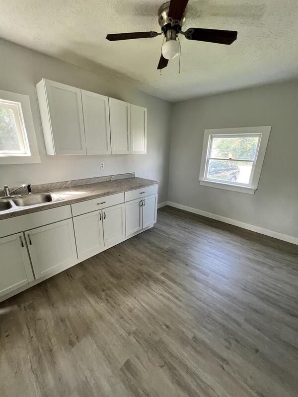 Foto del edificio - 1710 W Fair Ave