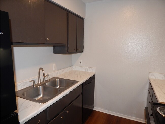 Foto del edificio - 204 Northpointe Ave