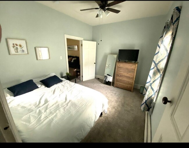 Foto del edificio - 80 Warren Ave