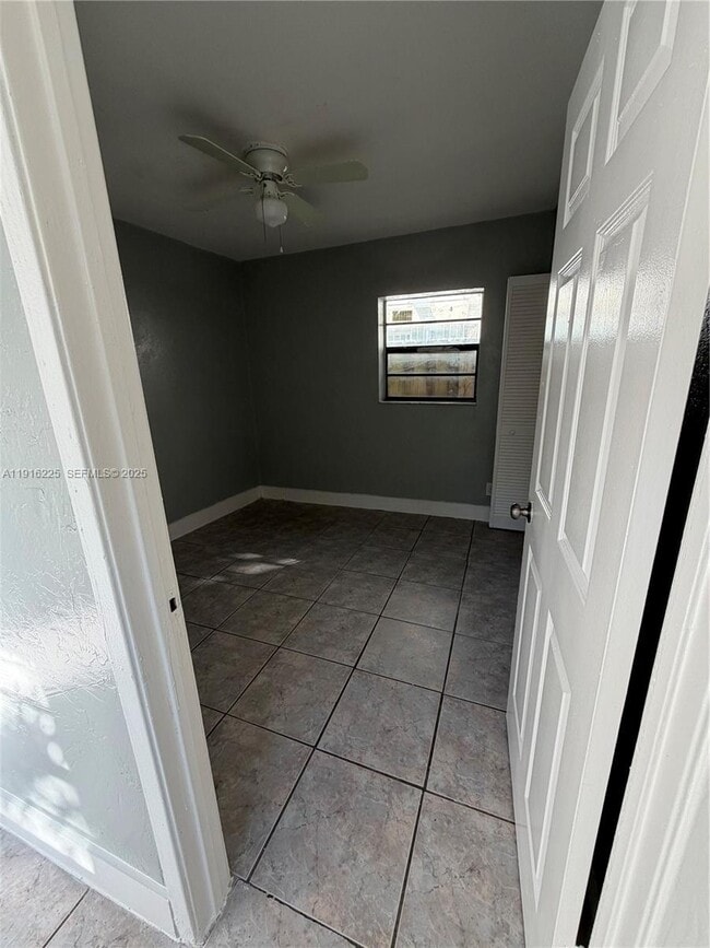 Building Photo - 626 NW 10th Terrace