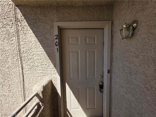 Foto del edificio - 2200 Highpointe Dr