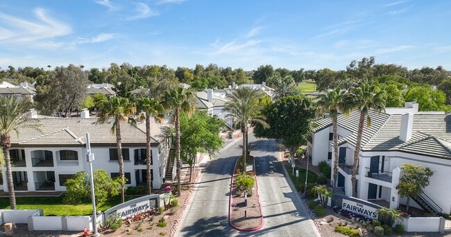 Building Photo - The Fairways at San Marcos Apartments