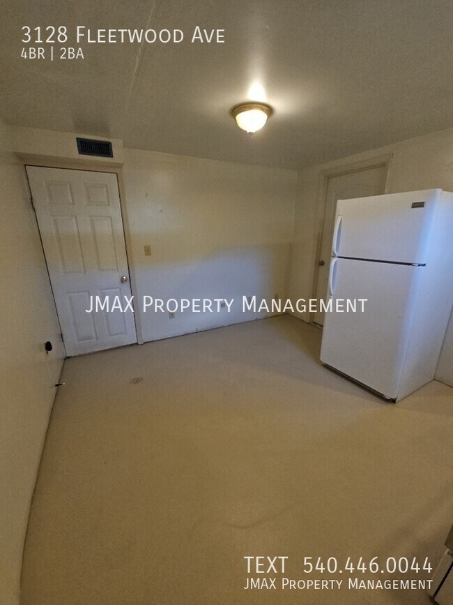 Foto del edificio - 3128 Fleetwood Ave SW