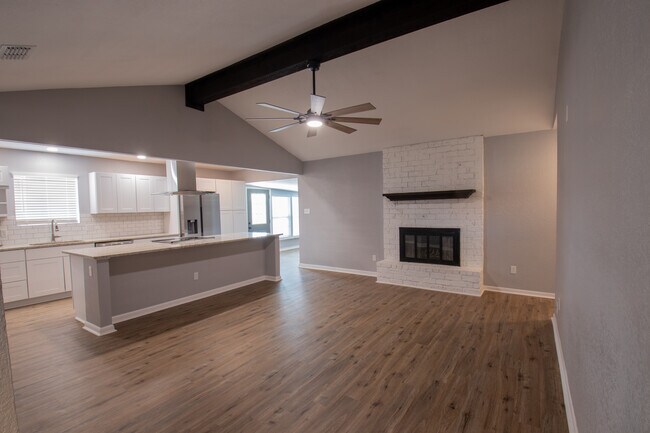 Foto del edificio - Crossbill