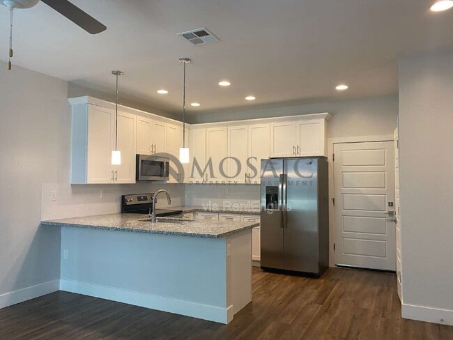 Foto del edificio - 7531 E Billings St