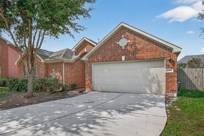 Building Photo - 2000 Water Trace Ct