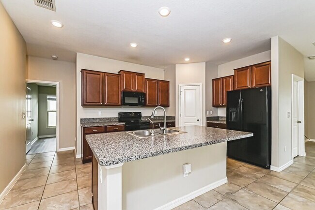 Foto del edificio - 7204 Ozello Trail Ave