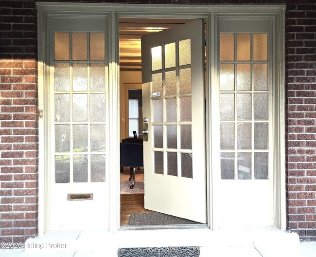 Building Photo - 1375 S 1st St