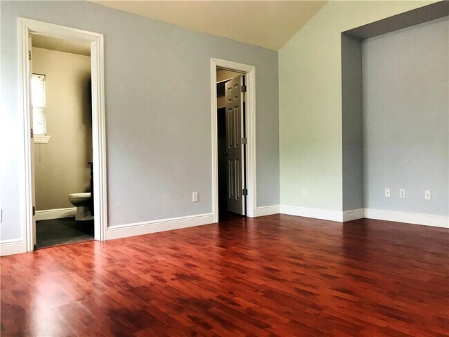 Foto del edificio - 1652 W Cedar St