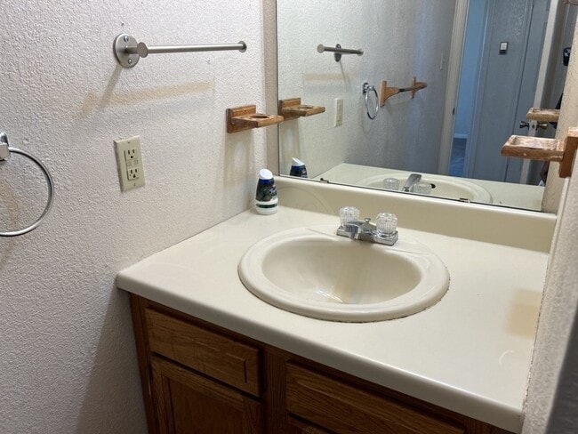 Building Photo - 10417 Trimmier Rd, Killeen